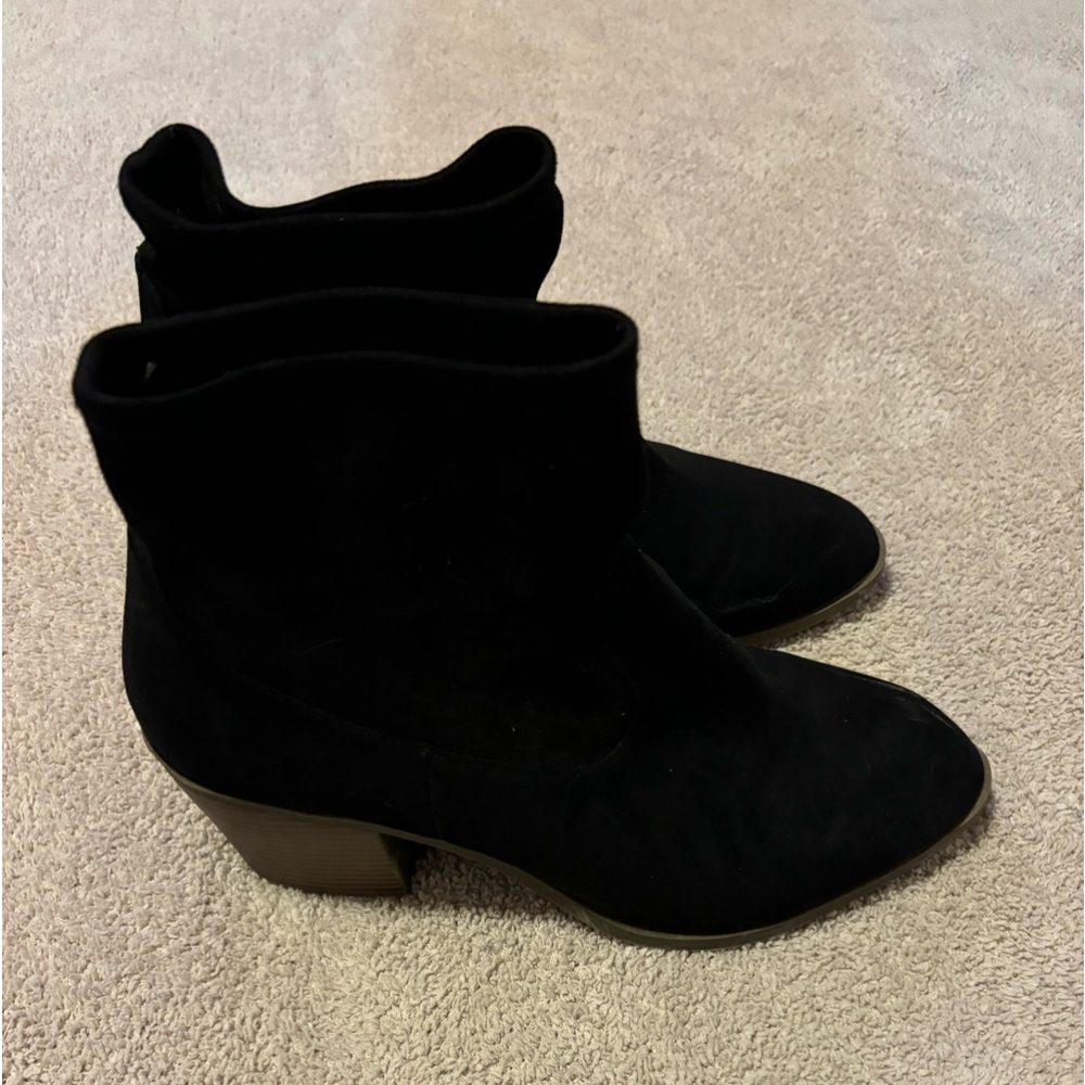 Black heels